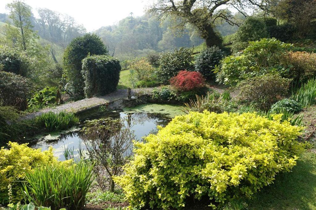 Greenswood Cottage - Cosy Cottage, Rural Location, Beautiful Landscaped Gardens With Pond And Lake Dartmouth Esterno foto