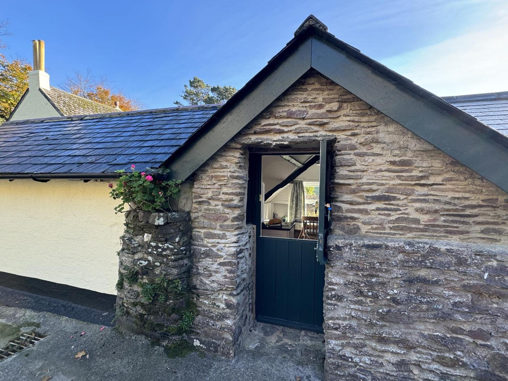 Greenswood Cottage - Cosy Cottage, Rural Location, Beautiful Landscaped Gardens With Pond And Lake Dartmouth Esterno foto