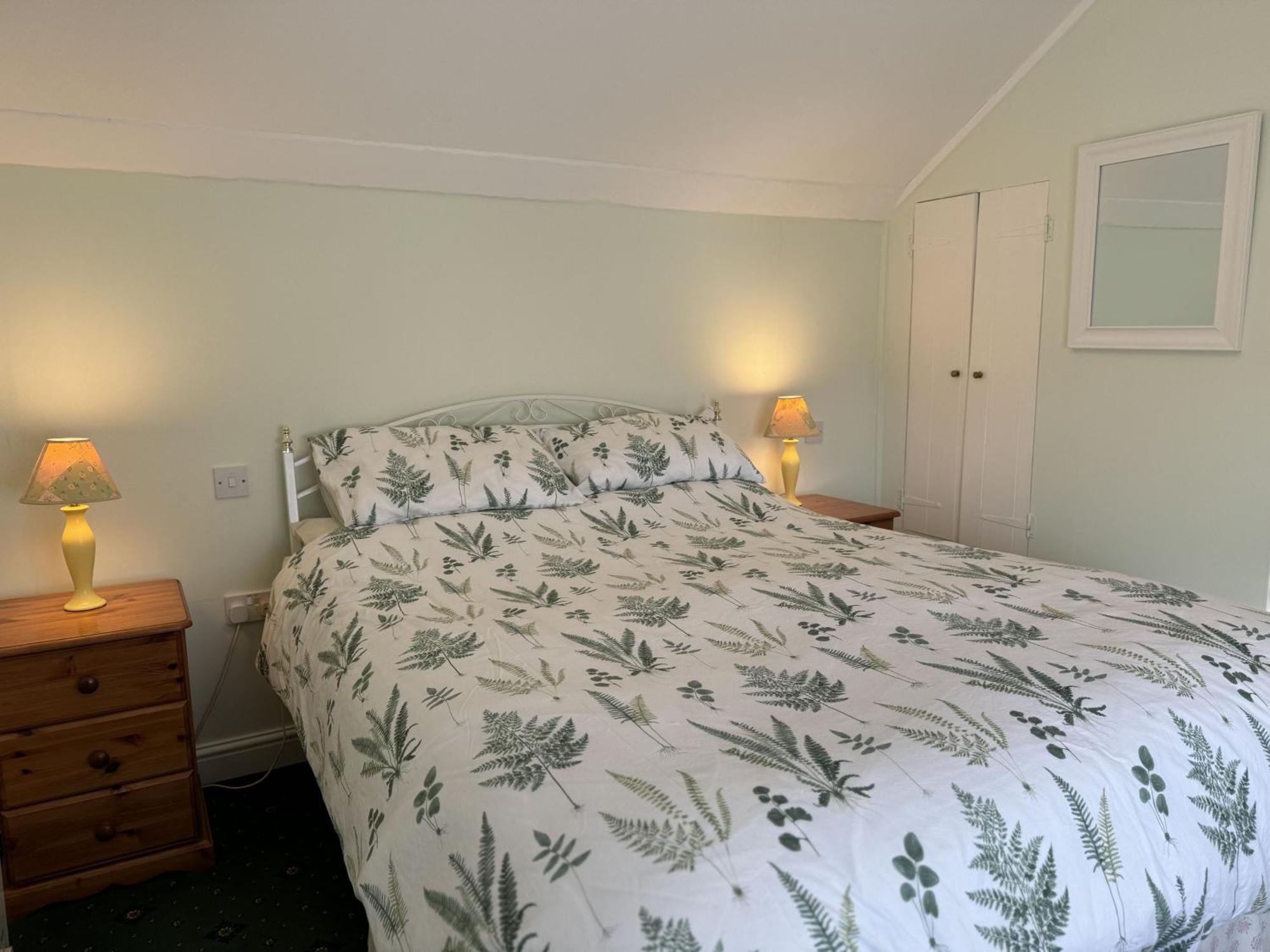 Greenswood Cottage - Cosy Cottage, Rural Location, Beautiful Landscaped Gardens With Pond And Lake Dartmouth Esterno foto