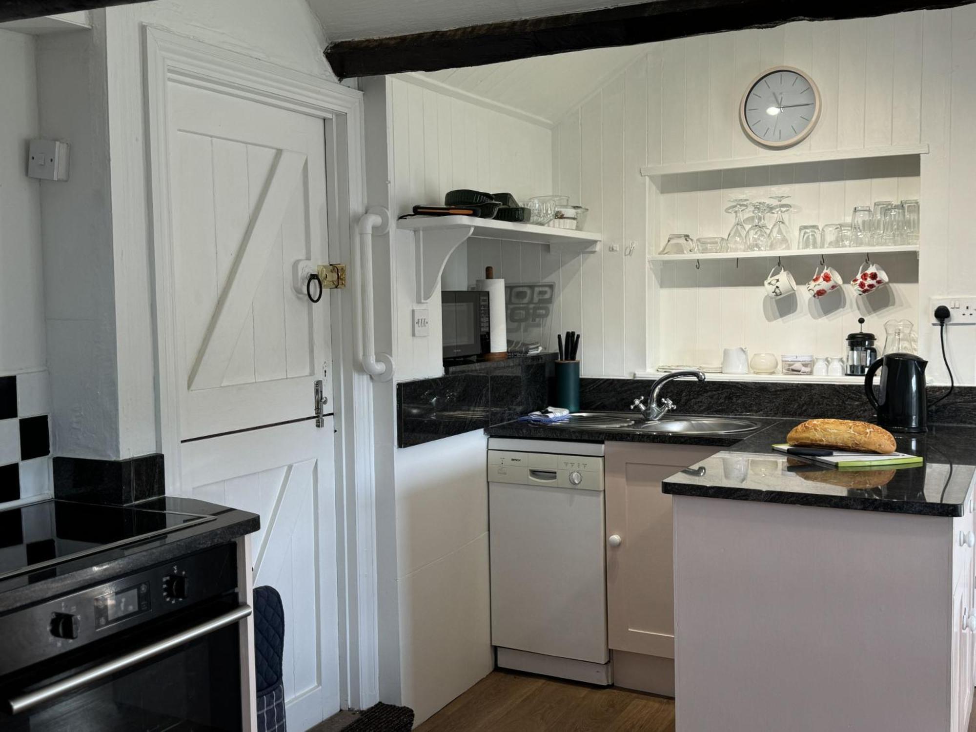Greenswood Cottage - Cosy Cottage, Rural Location, Beautiful Landscaped Gardens With Pond And Lake Dartmouth Esterno foto